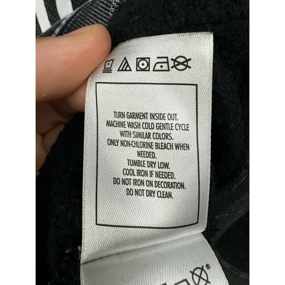 Disney Nightmare Before Christmas Jack Grunge Gothcore Emo Skull Casual Sweater - Picture 7 of 8